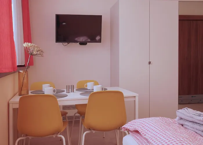 V Podzámčí Affittacamere Třeboň