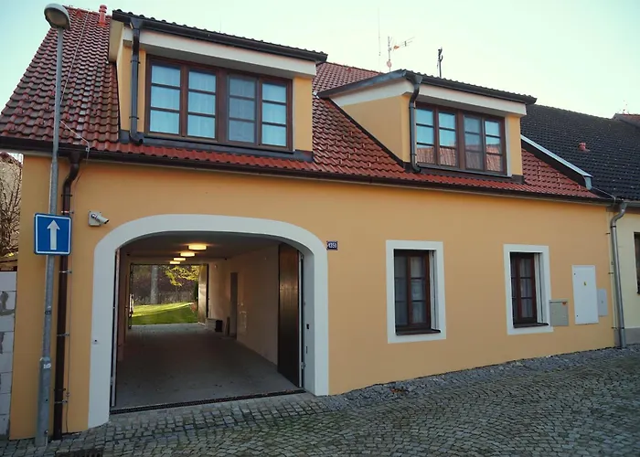 V Podzámčí Affittacamere 4*